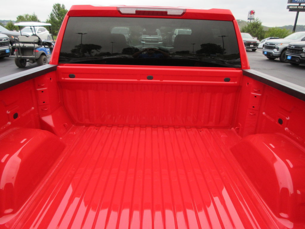 New 2026 Chevrolet Silverado 1500 Custom Trail Boss w/ LPO, Dark Essentials Package AWD/4WD image 14