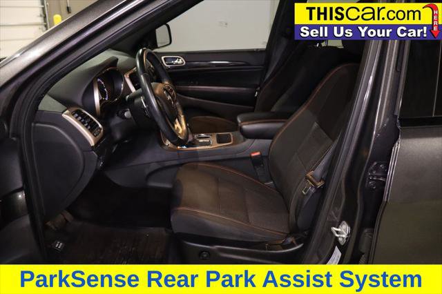 Used 2016 Jeep Grand Cherokee Laredo 75th Anniversary image 18