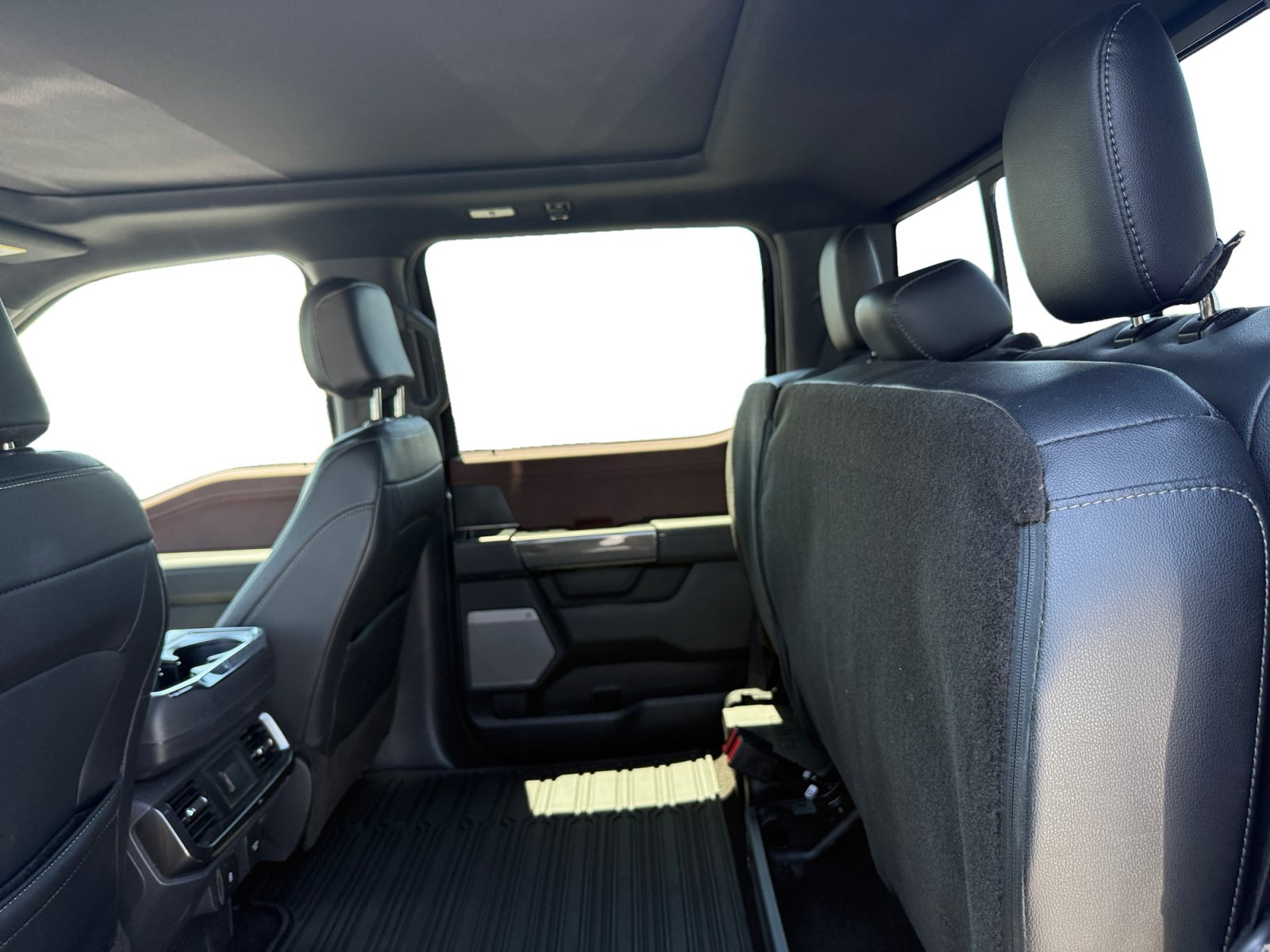 Used 2023 Ford F150 Lariat AWD/4WD image 12