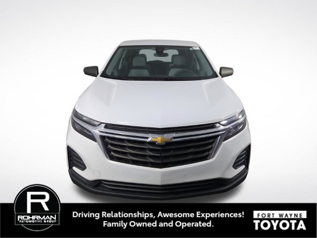 Used 2022 Chevrolet Equinox LS AWD/4WD image 3