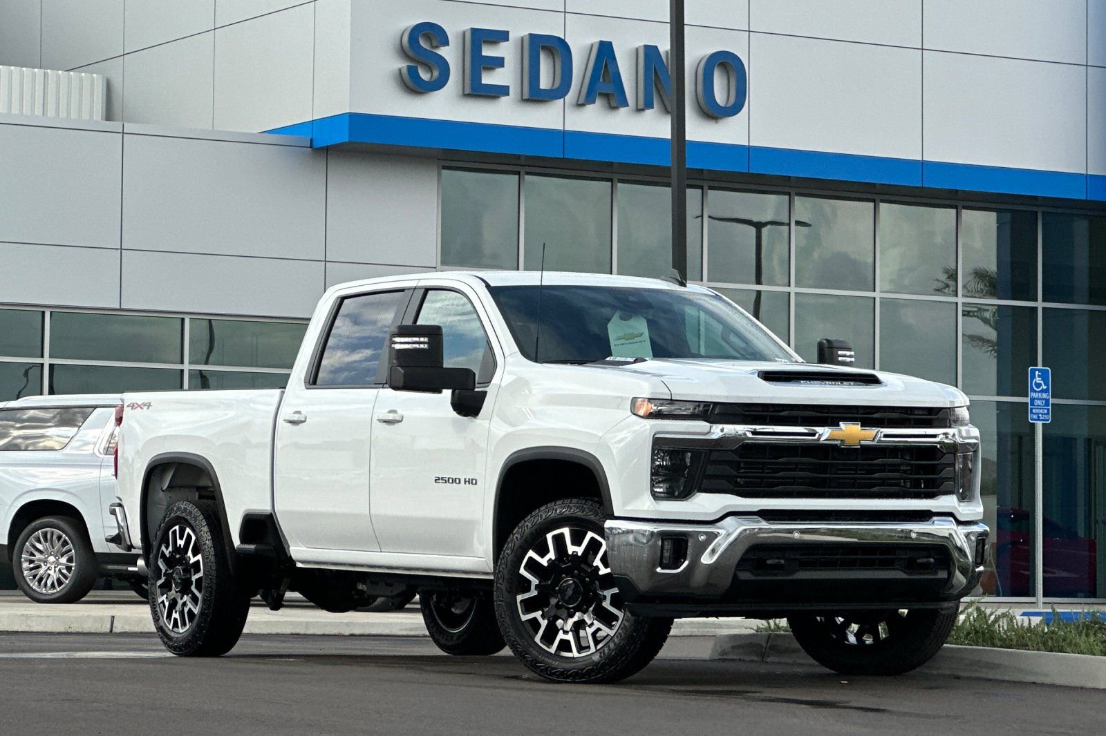 New 2026 Chevrolet Silverado 2500 LT w/ Safety Package image 2