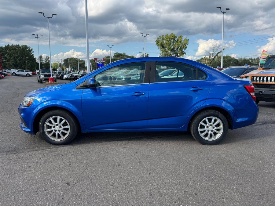 Used 2017 Chevrolet Sonic LT FWD image 2