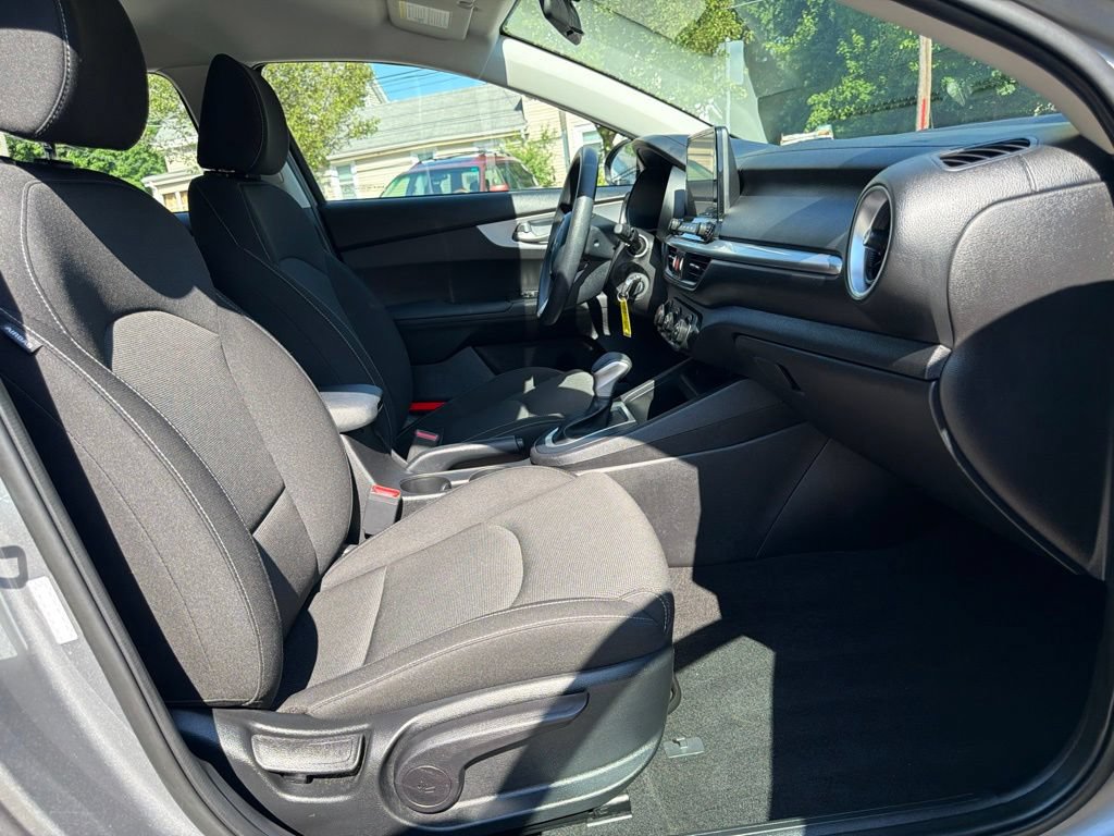 Certified 2023 Kia Forte LXS FWD image 27