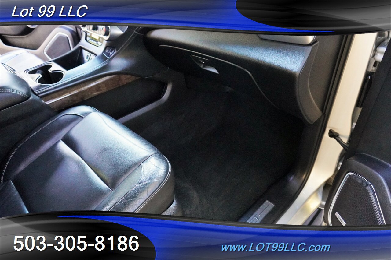Used 2018 Chevrolet Suburban LT AWD/4WD image 36