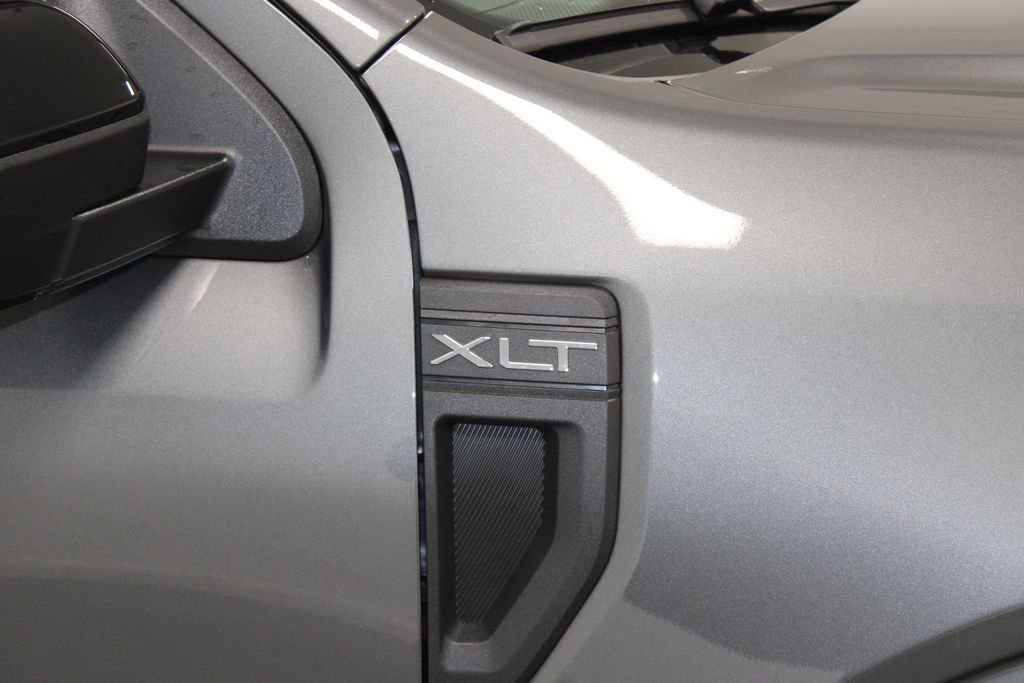 New 2026 Ford Maverick XLT w/ XLT Luxury Package image 11