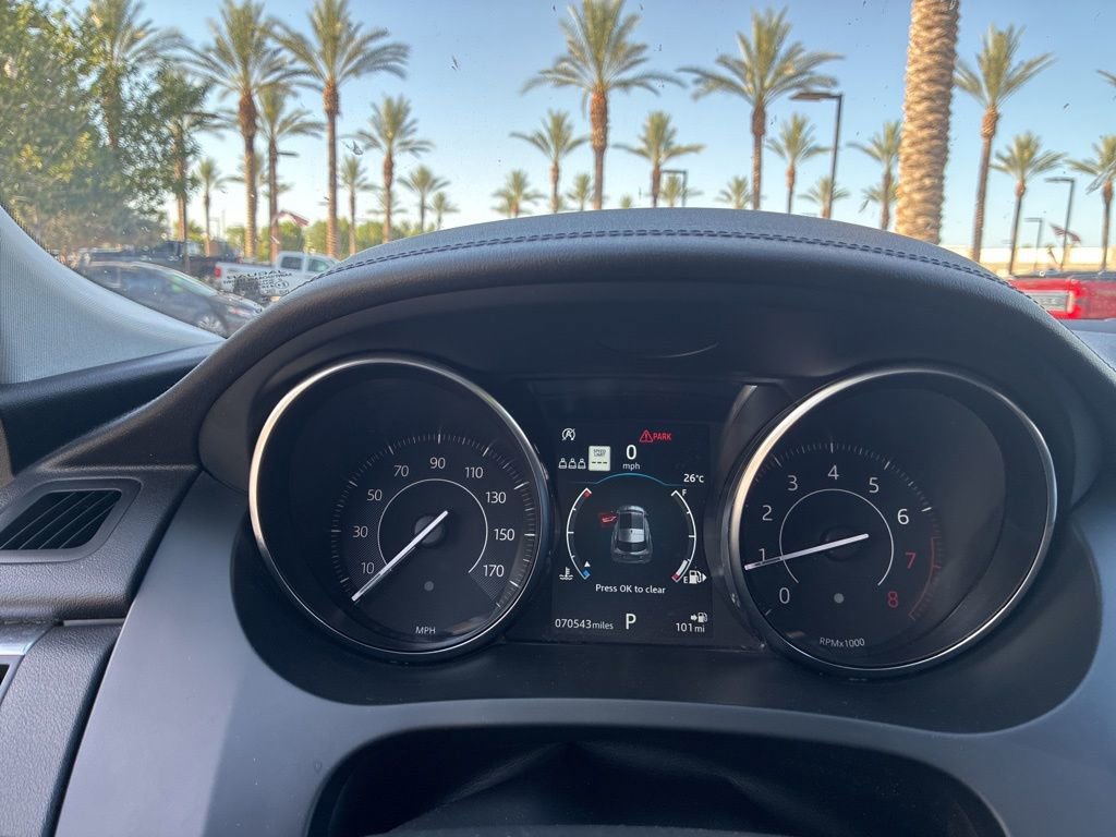 Used 2020 Jaguar E-PACE SE AWD/4WD image 13