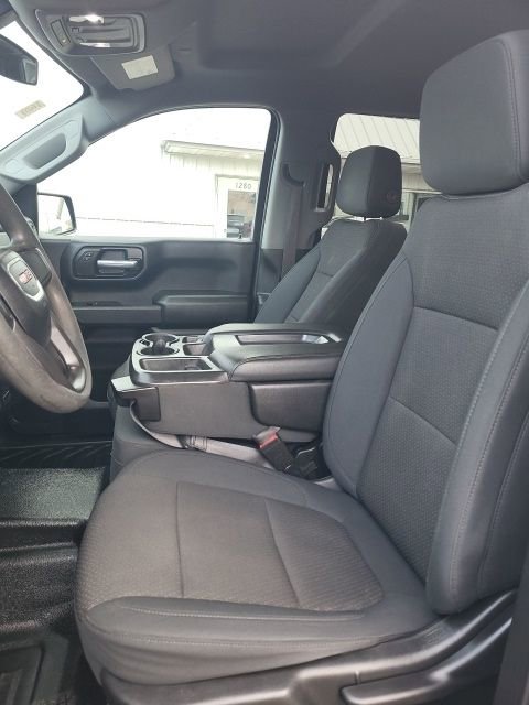 Used 2020 GMC Sierra 1500 4x4 Crew Cab w/ Sierra Value Package image 10