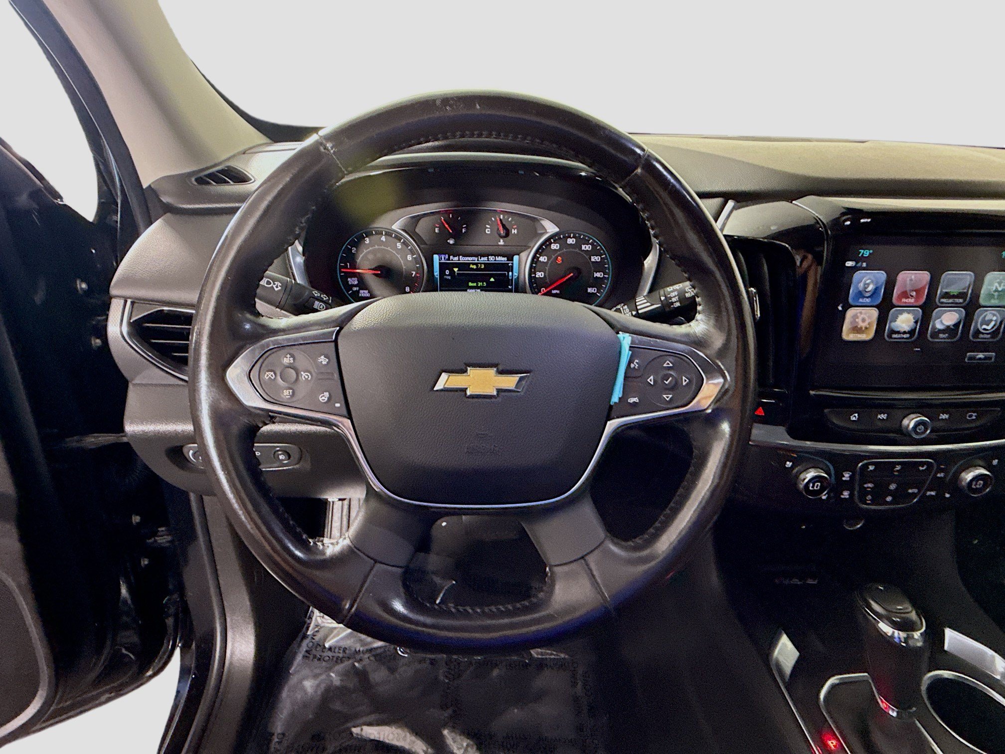 Used 2019 Chevrolet Traverse Premier w/ LPO, Blackout Package FWD image 13