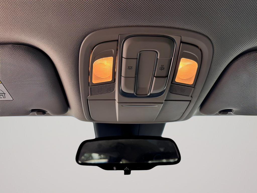 Used 2020 Hyundai Santa Fe SEL FWD image 20