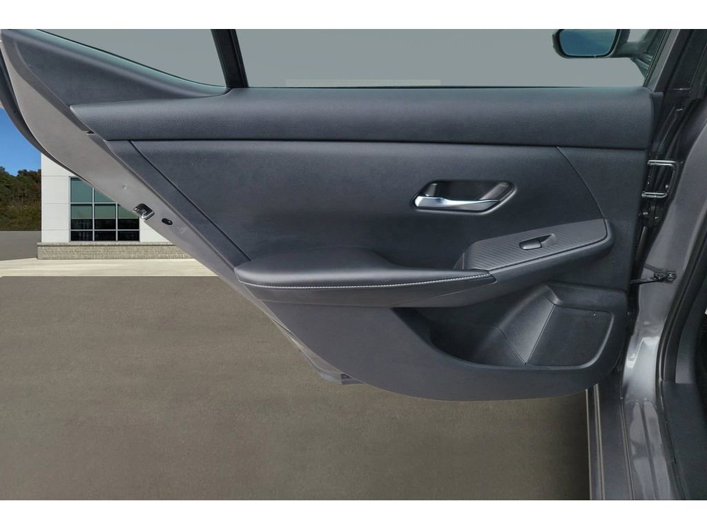 Used 2020 Nissan Sentra SV image 23