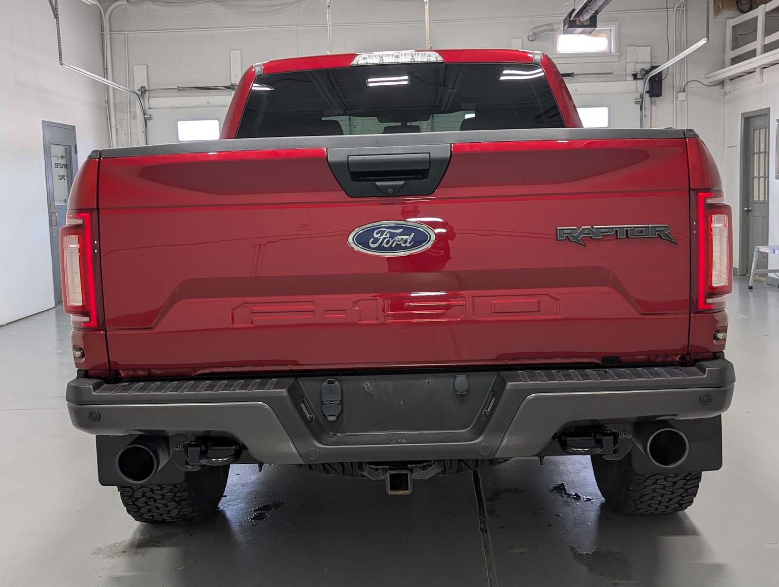 Used 2019 Ford F150 Raptor AWD/4WD image 9