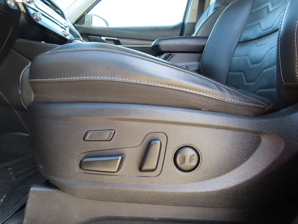 Used 2021 Kia Telluride SX w/ SX Prestige Package AWD/4WD image 9