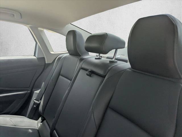 Used 2019 Volkswagen Jetta SEL FWD image 16