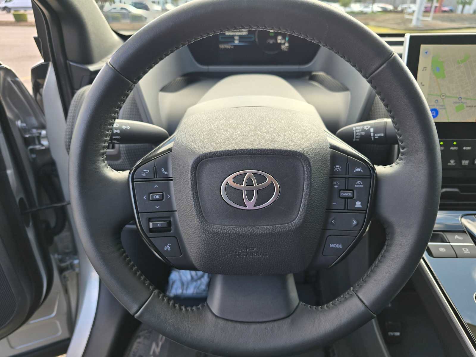 Used 2025 Toyota bZ4X FWD w/ Weather Package image 24