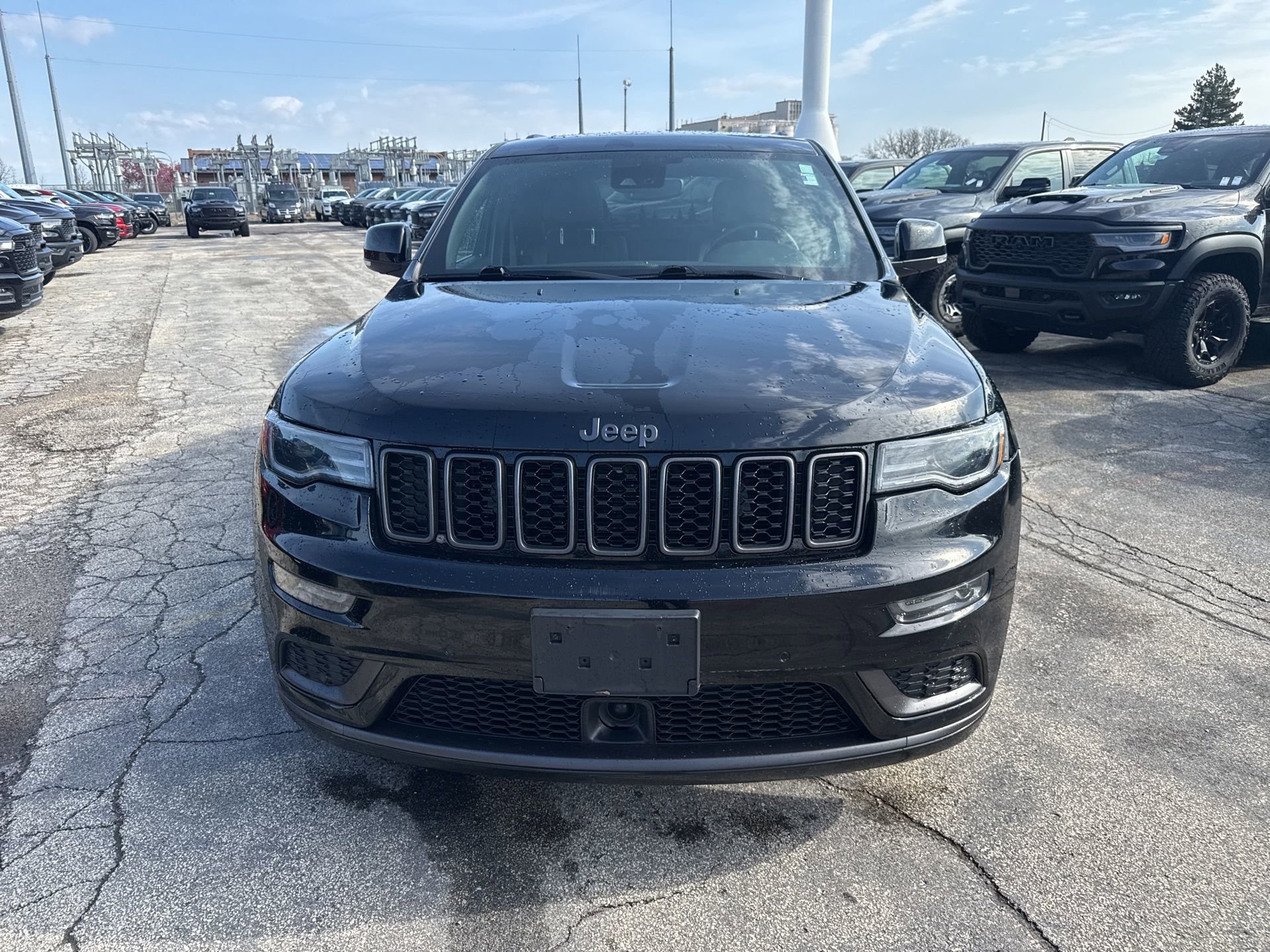 Used 2020 Jeep Grand Cherokee High Altitude AWD/4WD image 2