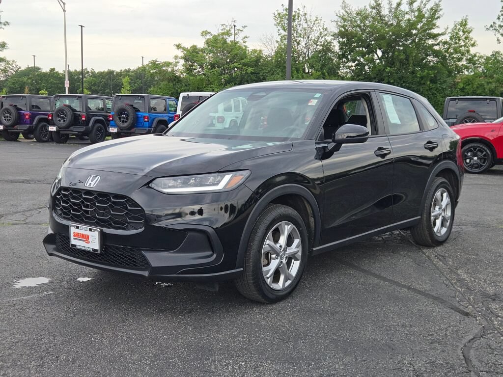 Used 2025 Honda HR-V LX image 5