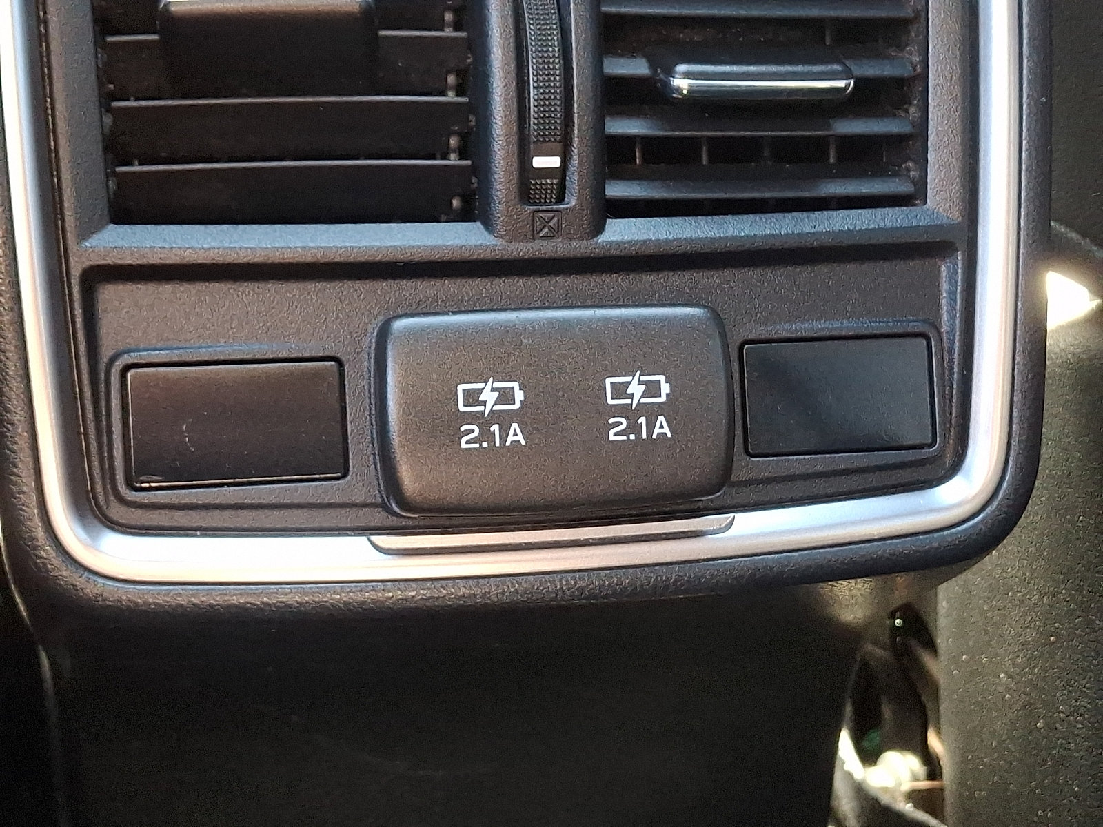Used 2019 Subaru Forester Limited AWD/4WD image 11