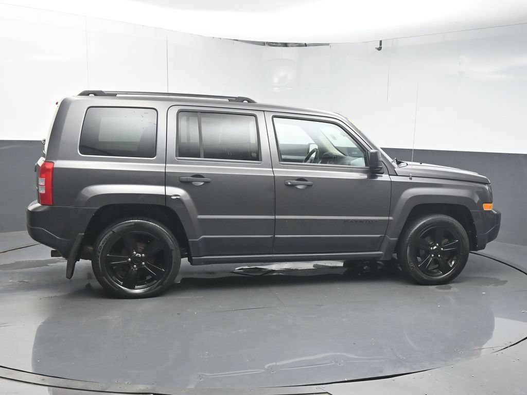 Used 2015 Jeep Patriot Sport FWD image 8