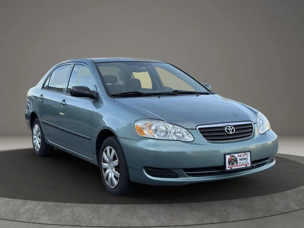 Used 2007 Toyota Corolla CE image 2