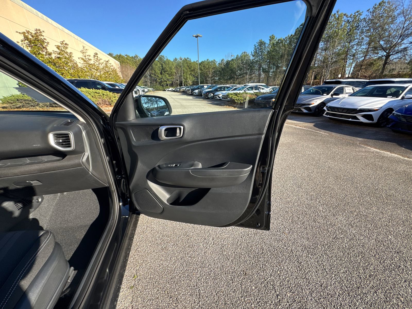 New 2026 Hyundai Venue SEL image 14