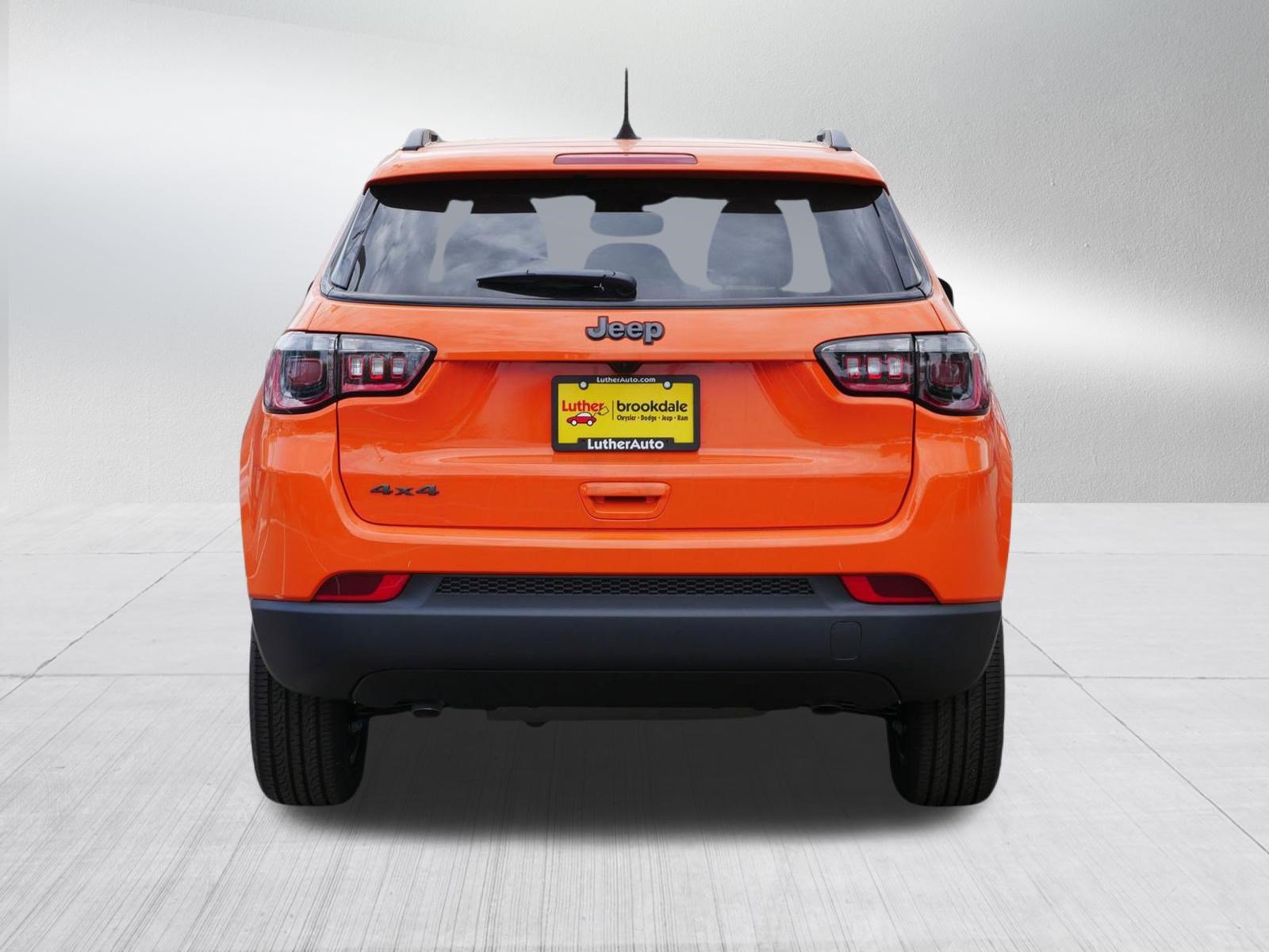 New 2026 Jeep Compass Latitude AWD/4WD image 6