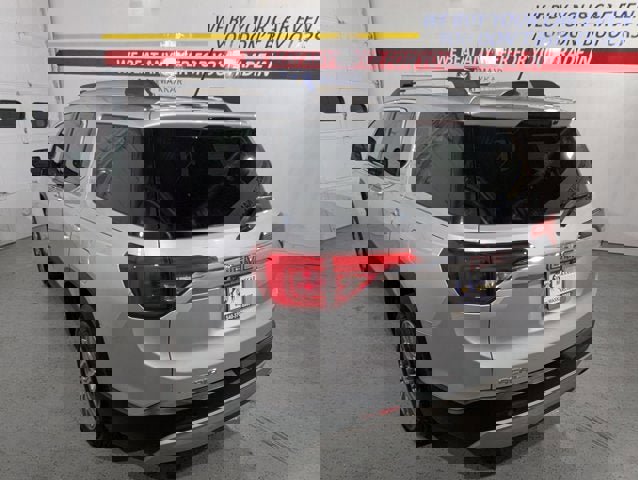 Used 2018 GMC Acadia SLE image 5