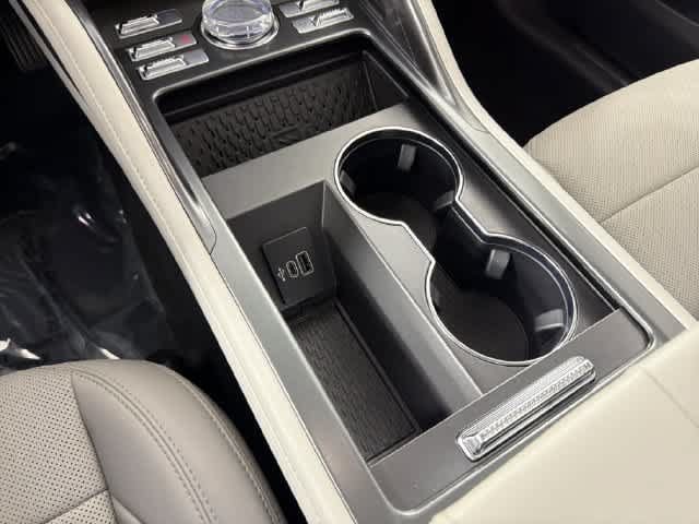 New 2026 Lincoln Nautilus Premier AWD/4WD image 9