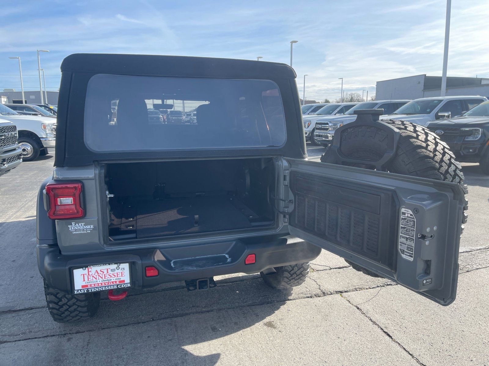 Used 2021 Jeep Wrangler Unlimited Rubicon image 10