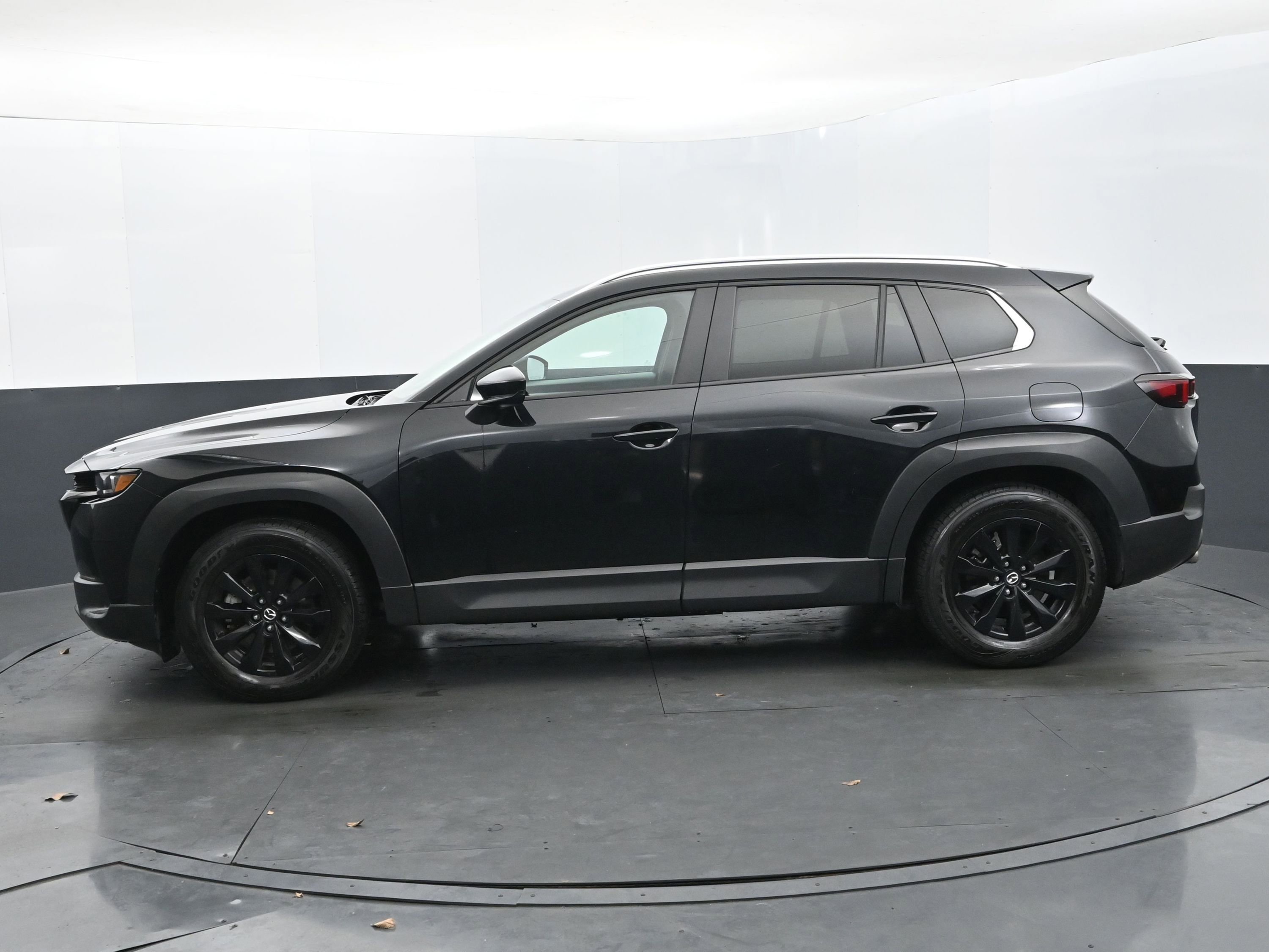 Used 2024 MAZDA CX-50 AWD 2.5 S w/ Preferred Package image 2