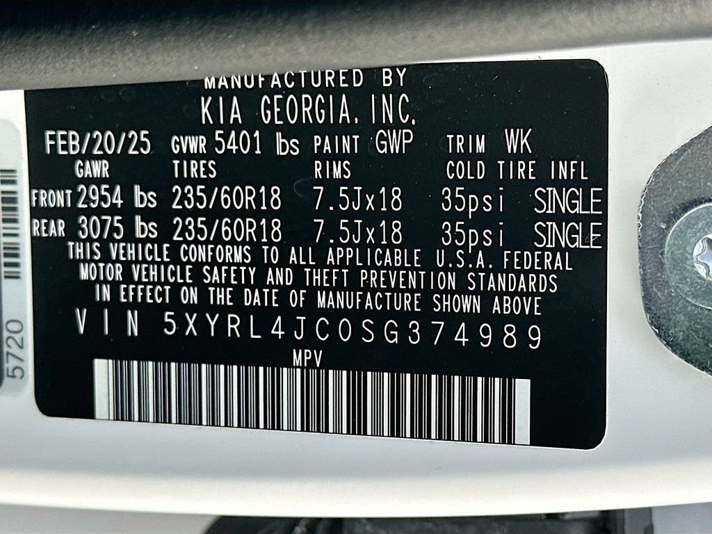 Certified 2025 Kia Sorento S w/ Panoramic Sunroof Package image 33