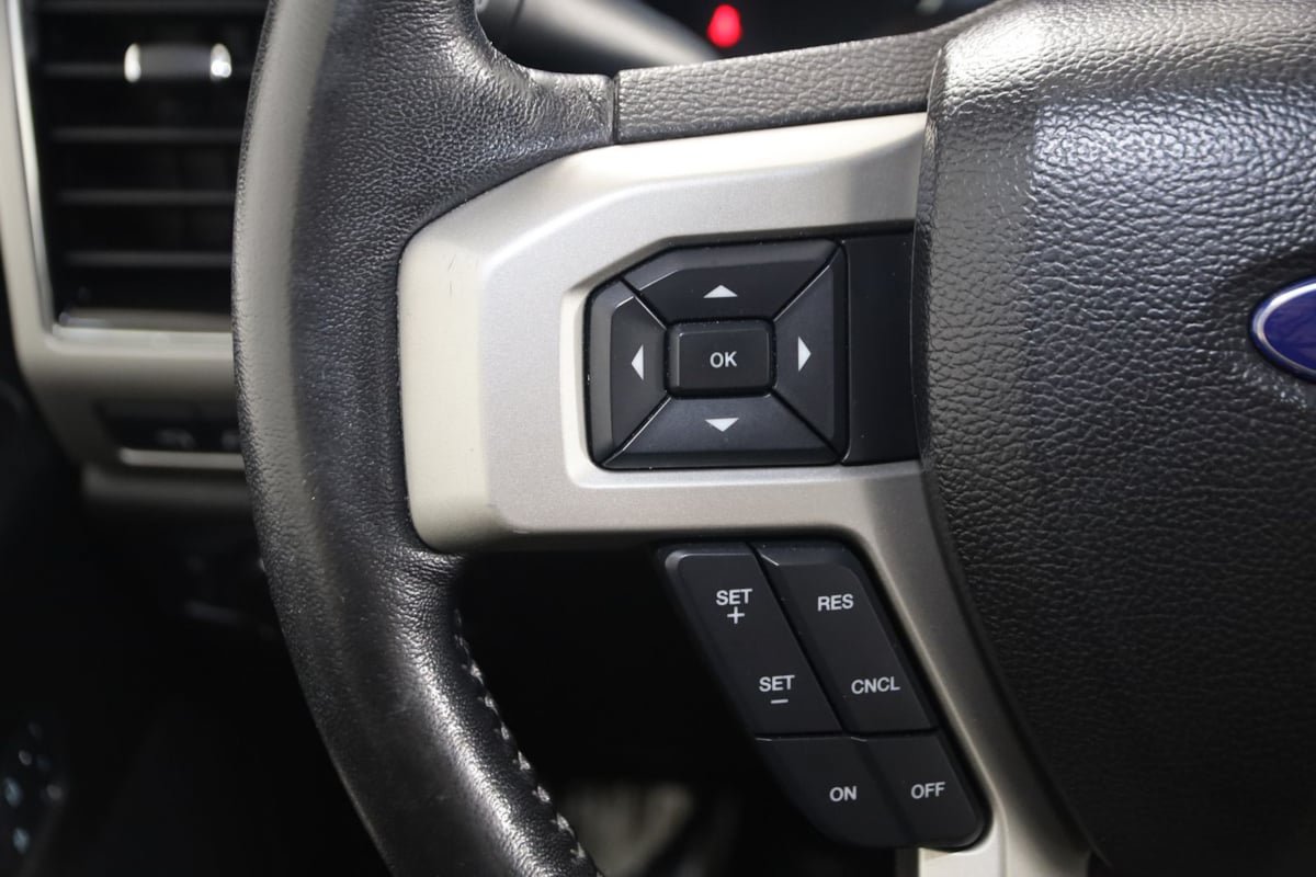 Used 2018 Ford F150 Lariat AWD/4WD image 33