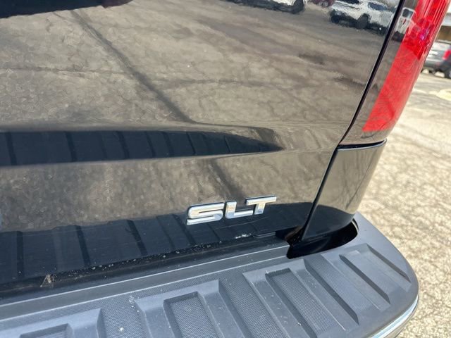 Used 2015 GMC Sierra 1500 SLT w/ SLT Preferred Package AWD/4WD image 24