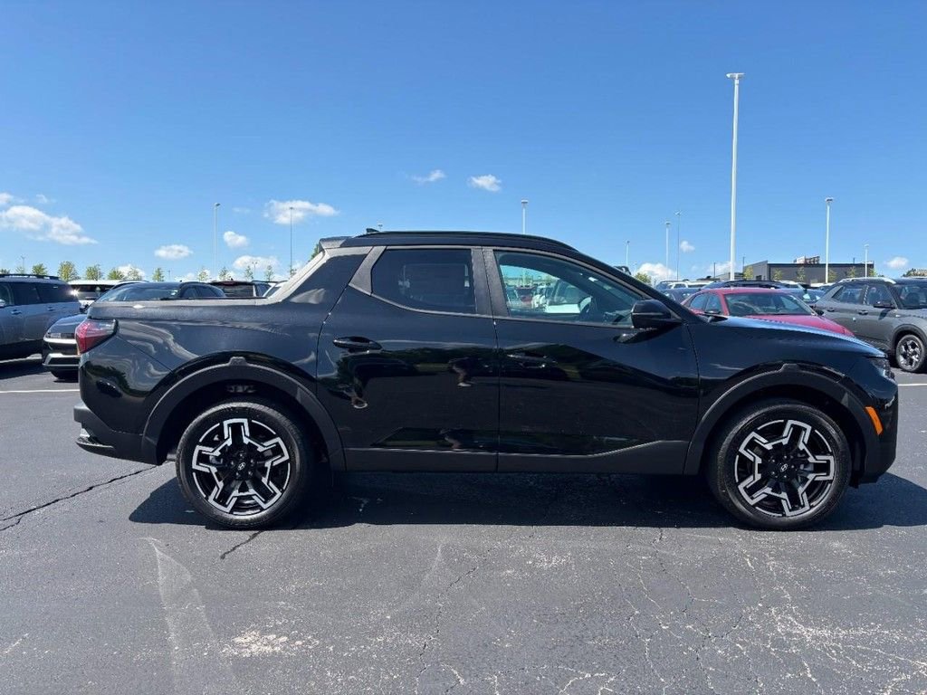 New 2025 Hyundai Santa Cruz Limited image 2