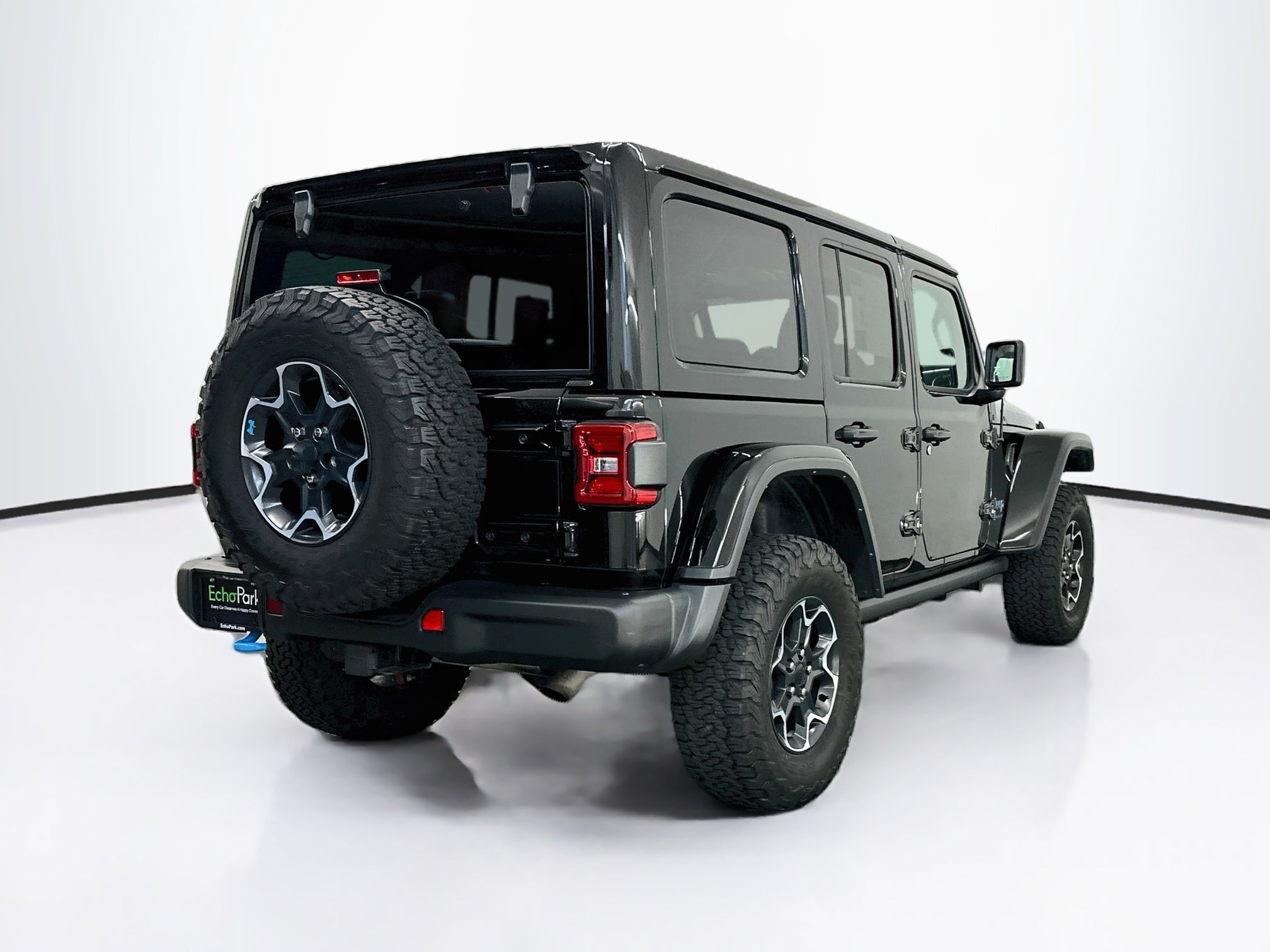 Used 2023 Jeep Wrangler Unlimited Rubicon 4xe w/ Steel Bumper Group AWD/4WD image 9