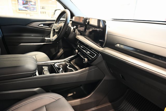 New 2026 Chevrolet Traverse LT w/ Driver Confidence Package image 14