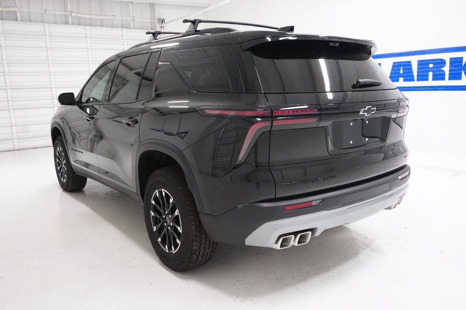 New 2026 Chevrolet Traverse Z71 w/ Driver Confidence Package image 10