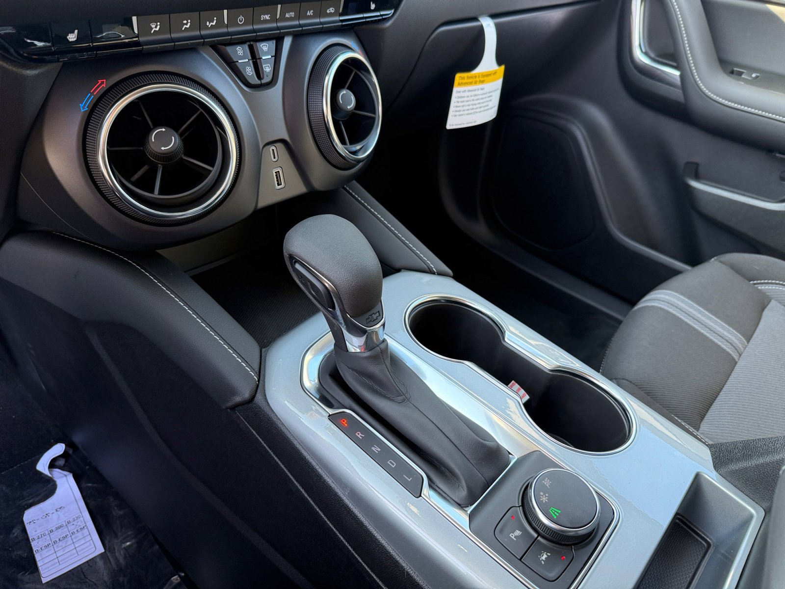 New 2025 Chevrolet Blazer LT w/ Midnight/Sport Edition image 13