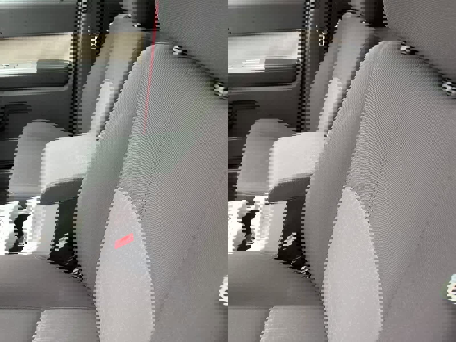 Used 2009 Mercury Mariner 2WD image 25