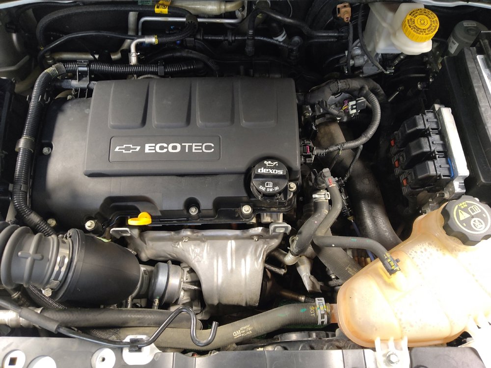 Used 2019 Chevrolet Sonic LT image 30