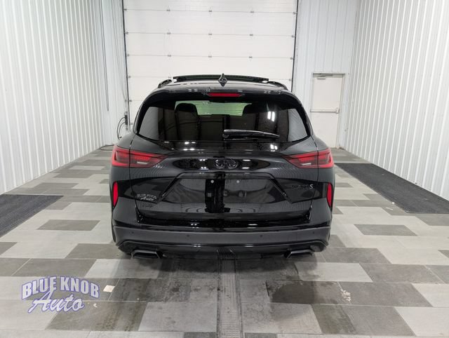 Used 2023 INFINITI QX50 Sport AWD/4WD image 3