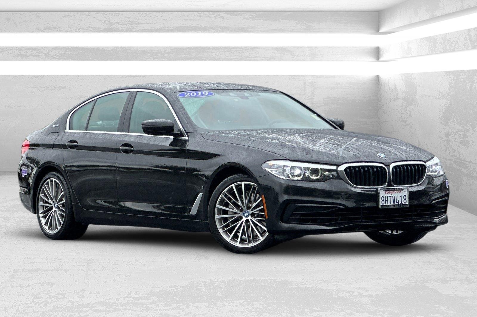 Used 2019 BMW 530e w/ Convenience Package