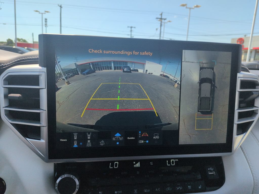 Used 2025 Toyota Tundra Capstone AWD/4WD image 20