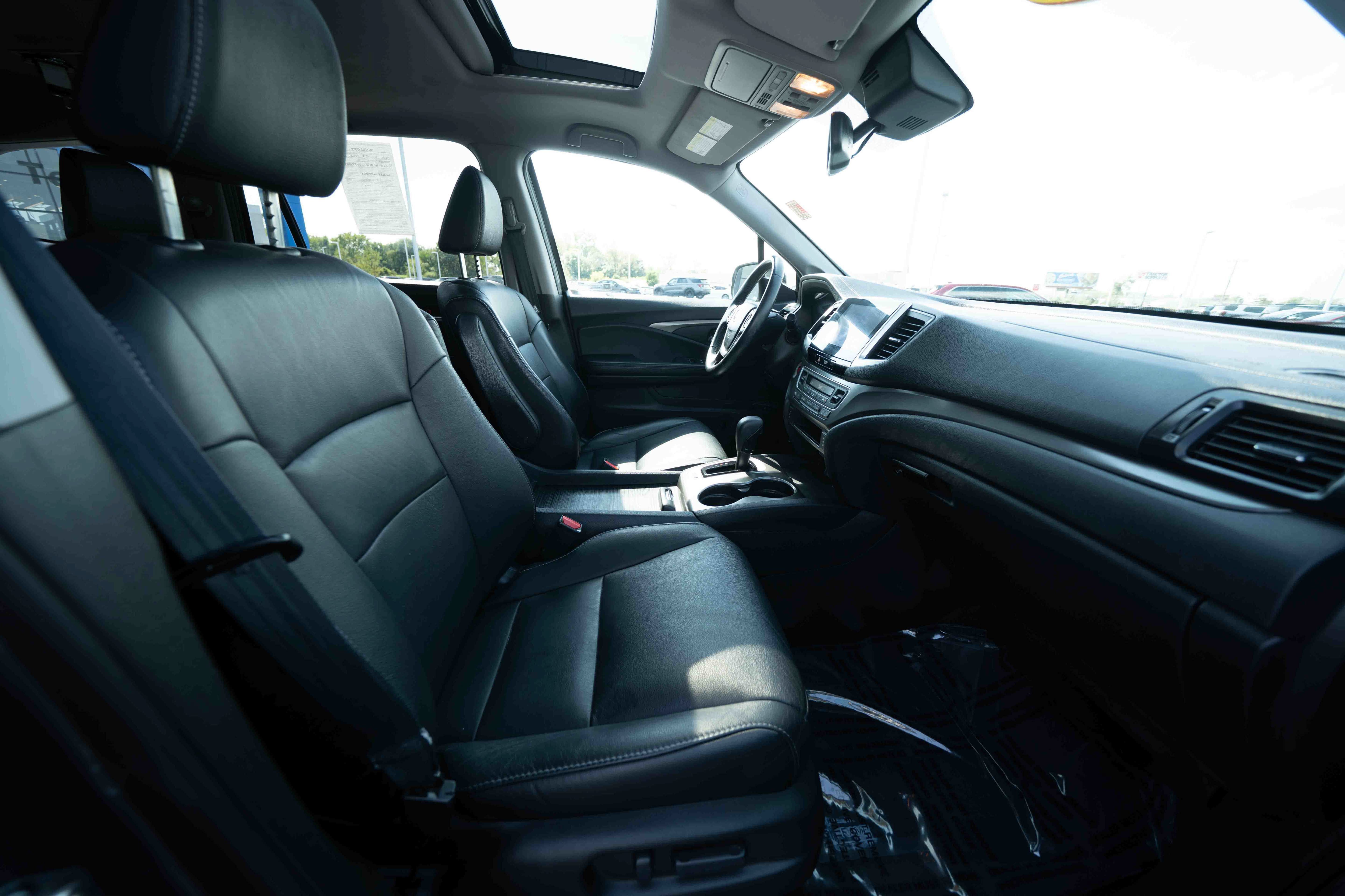 Used 2017 Honda Pilot EX-L image 27