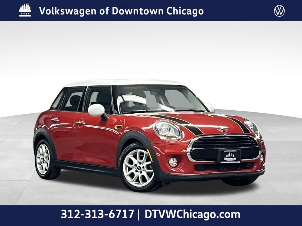 Used 2016 MINI Cooper 4-Door Hardtop image 1
