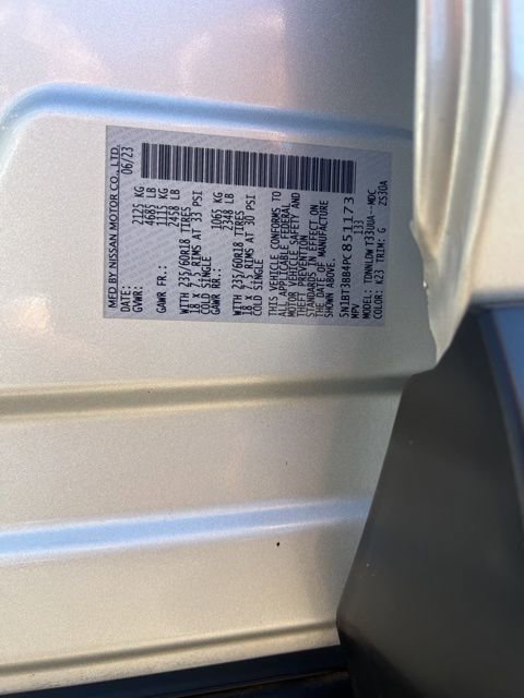 Used 2023 Nissan Rogue SV image 11