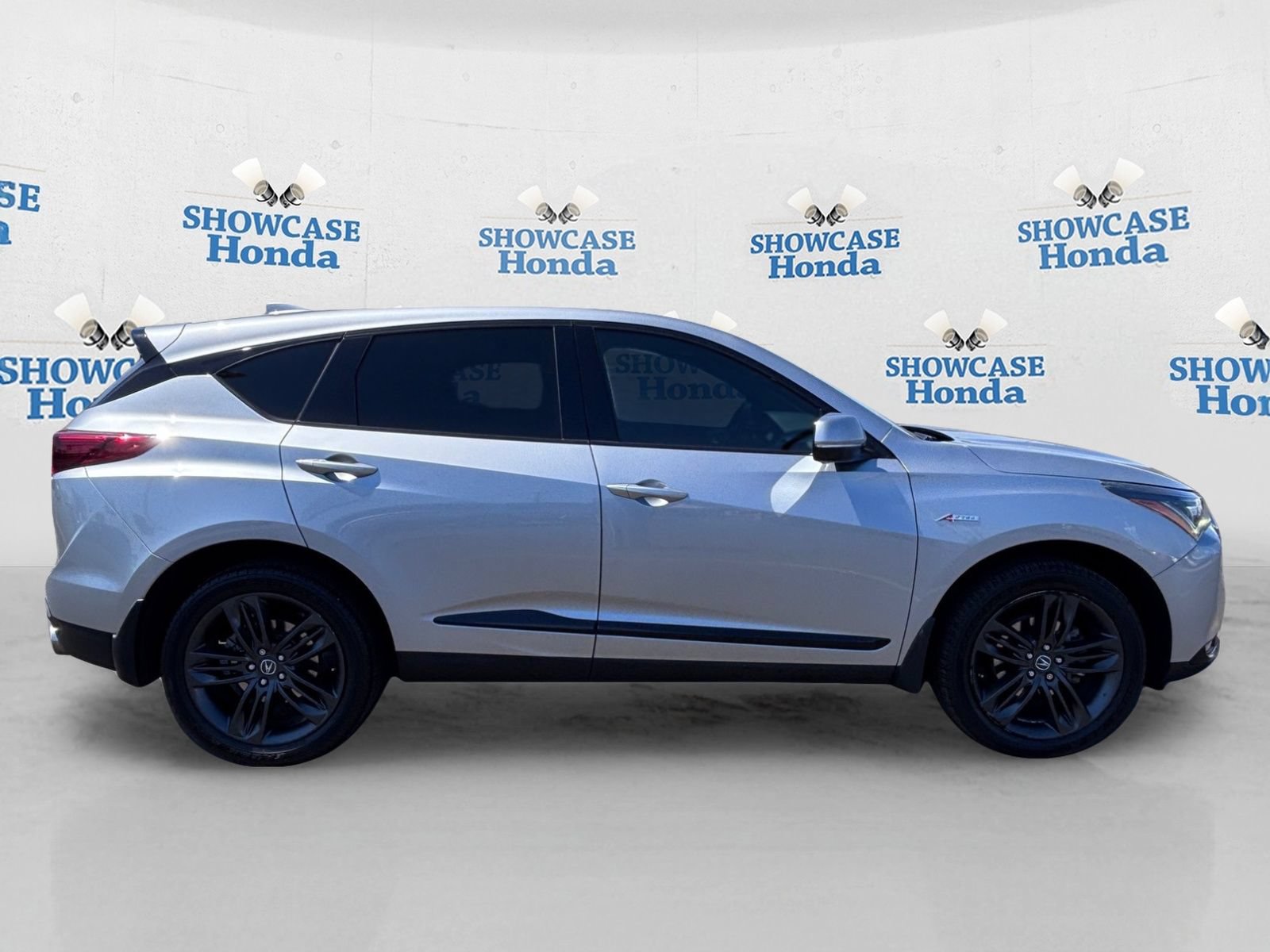 Used 2023 Acura RDX A-Spec AWD/4WD image 9