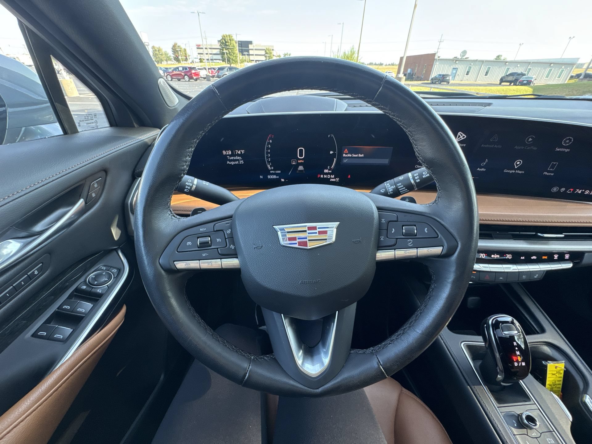 Used 2024 Cadillac XT4 Premium Luxury w/ Technology Package AWD/4WD image 14