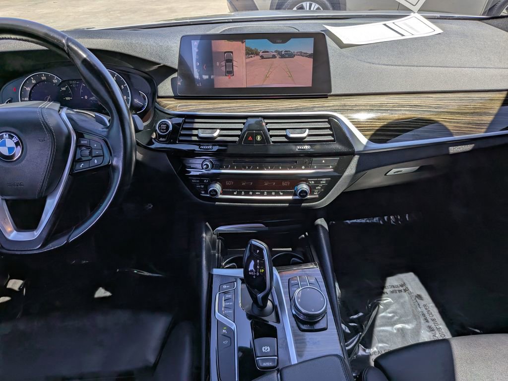 Used 2019 BMW 530i w/ Premium Package RWD image 17