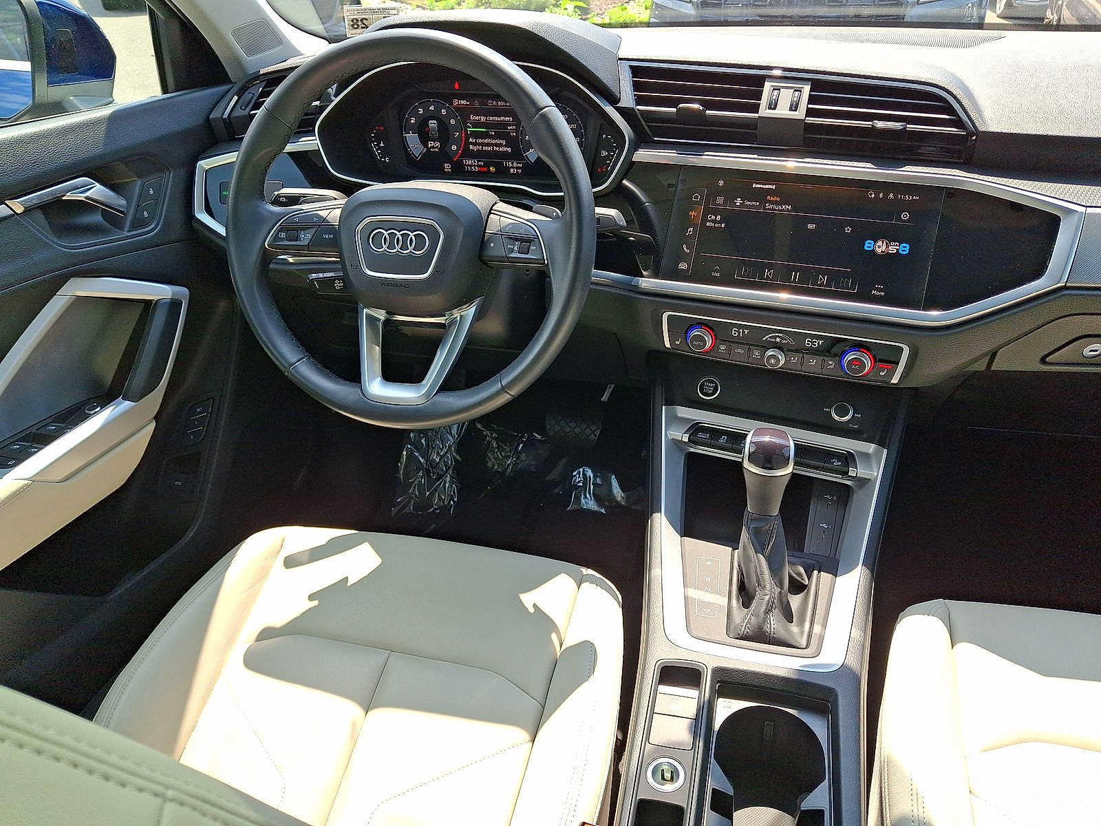 Used 2023 Audi Q3 2.0T Premium w/ Convenience Package AWD/4WD image 15