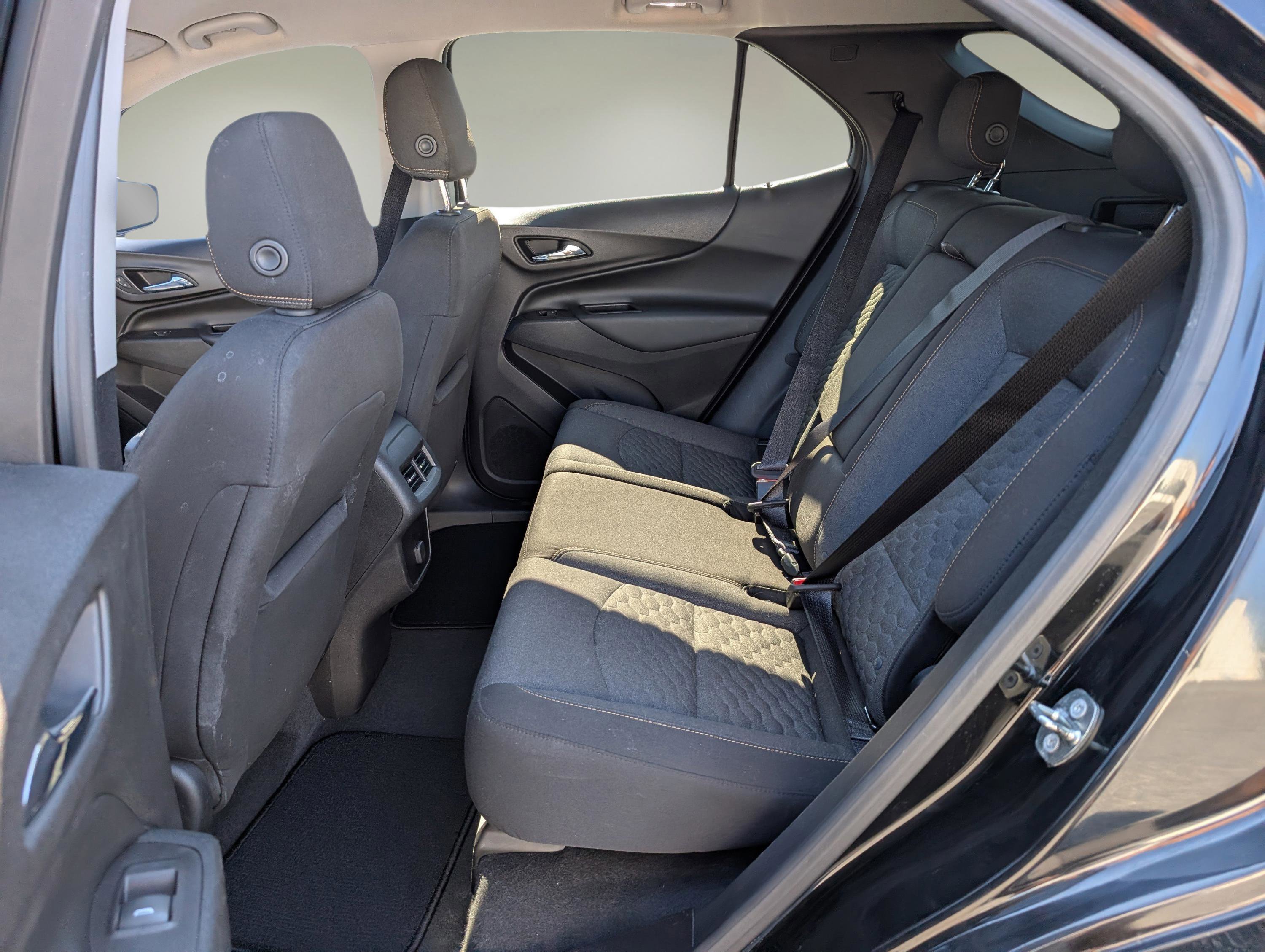 Used 2018 Chevrolet Equinox LT image 11